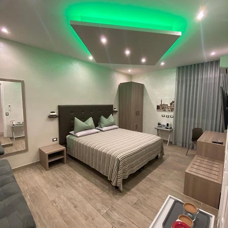 Domus Cinecitta Bed and Breakfast Ρώμη Εξωτερικό φωτογραφία