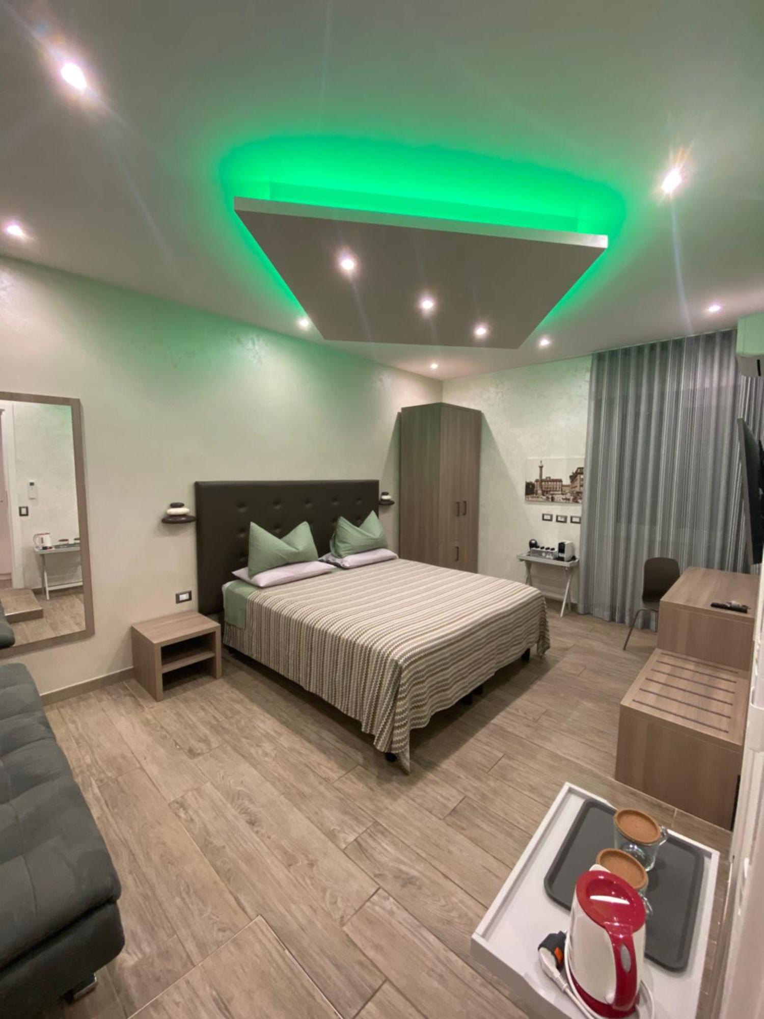Domus Cinecitta Bed and Breakfast Ρώμη Εξωτερικό φωτογραφία