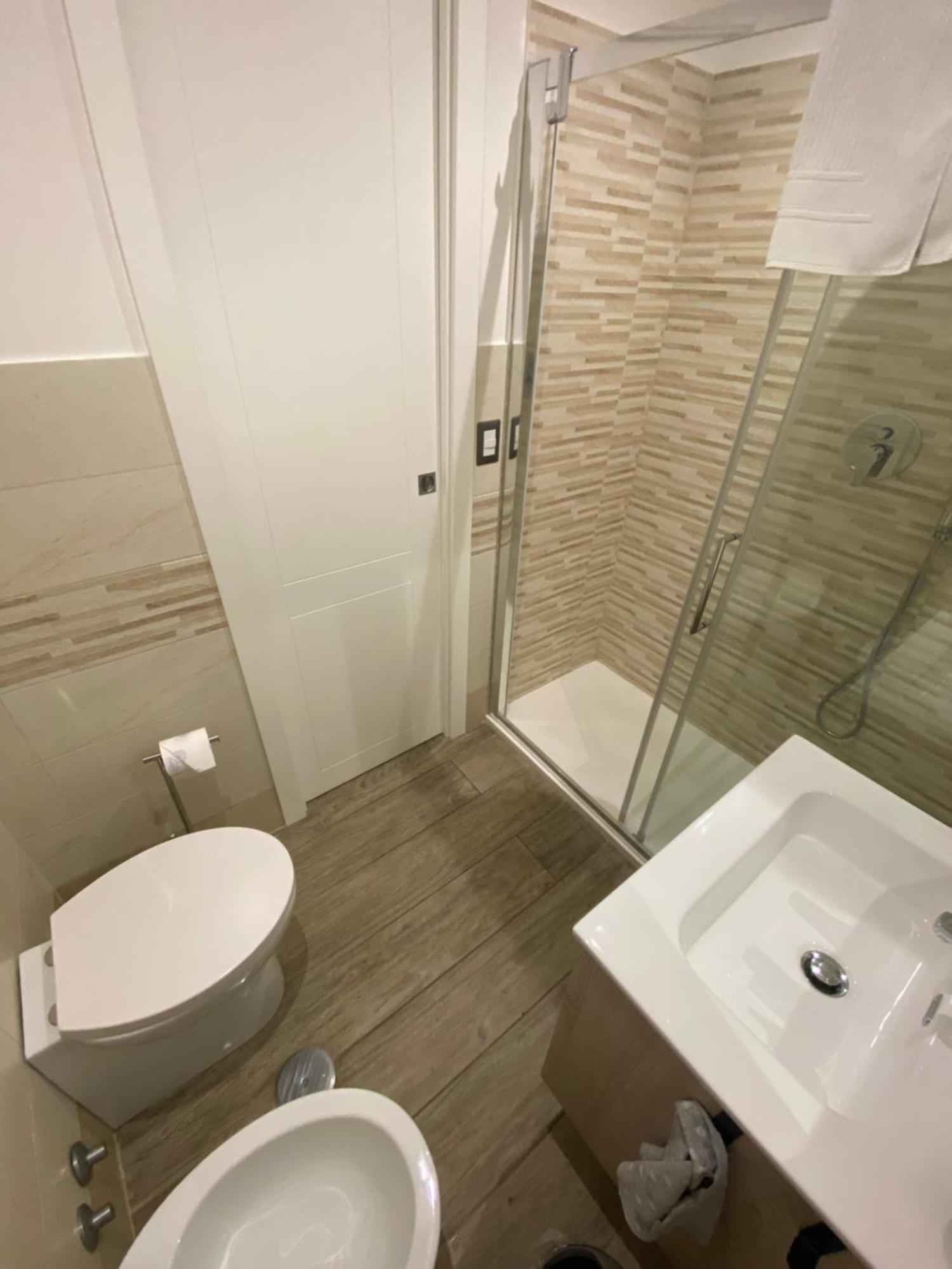 Domus Cinecitta Bed and Breakfast Ρώμη Εξωτερικό φωτογραφία