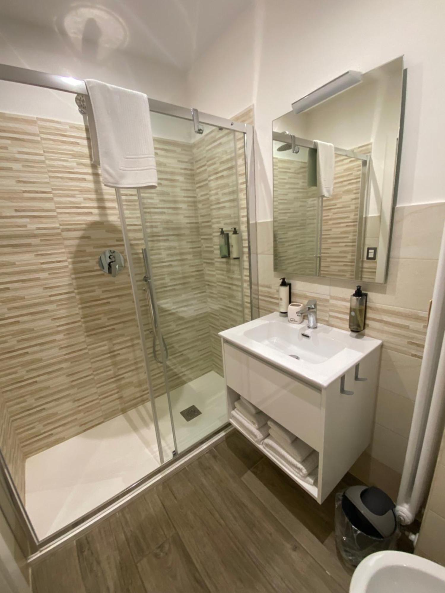 Domus Cinecitta Bed and Breakfast Ρώμη Εξωτερικό φωτογραφία